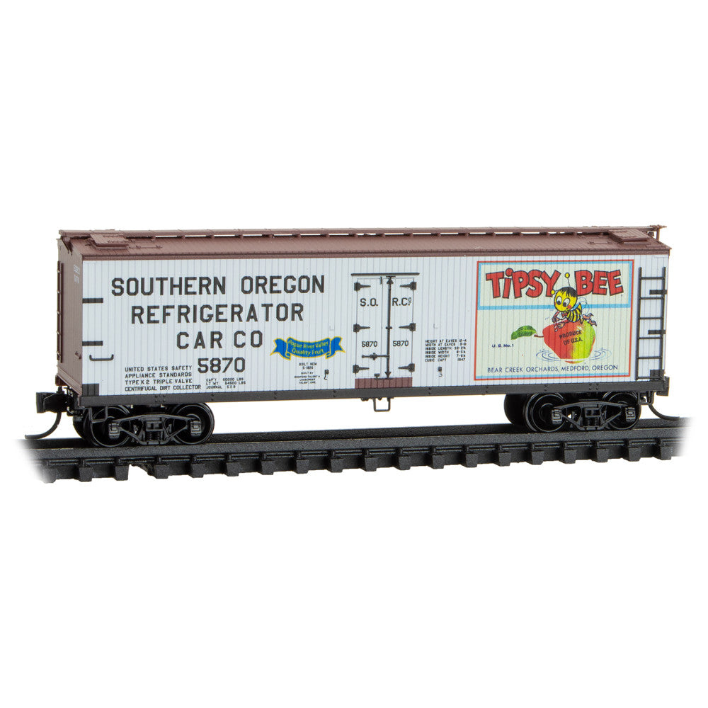 MTL 04900941 MT&L 40' Double Sheathed Wood Reefer With Vertical Brake Wheel Tipsy Bee - Rd# 5870